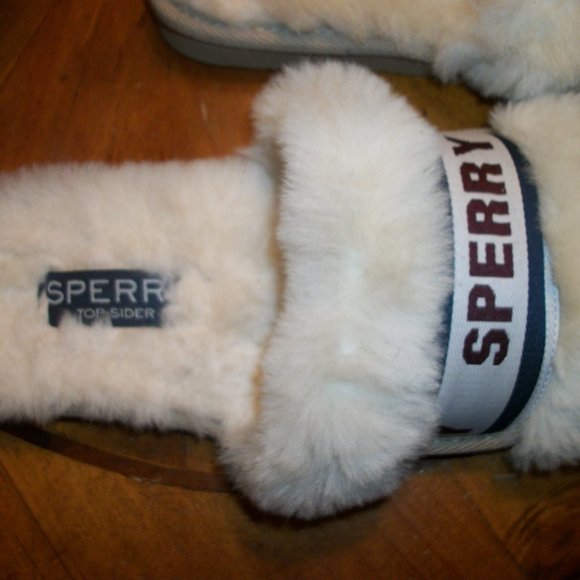 RARE WOMEN SPERRY SLIP ON  FUR INSIDE SLIPPERS SZ M - Picture 3 of 4